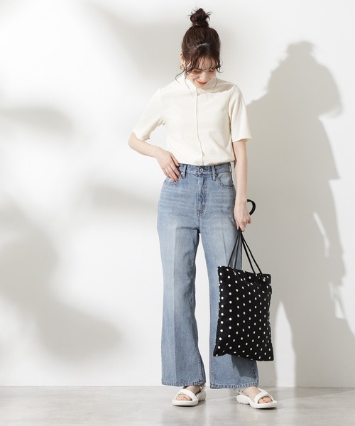 N.（N. Natural Beauty Basic）（エヌエヌナチュラルビューティーベーシック）の「【S Size Line】◆ヴィンテージライクベルボトムデニム（デニムパンツ・レディース・グレイッシュベージュ/インディゴブルー・SMALL/MEDIUM）」の4枚目の写真