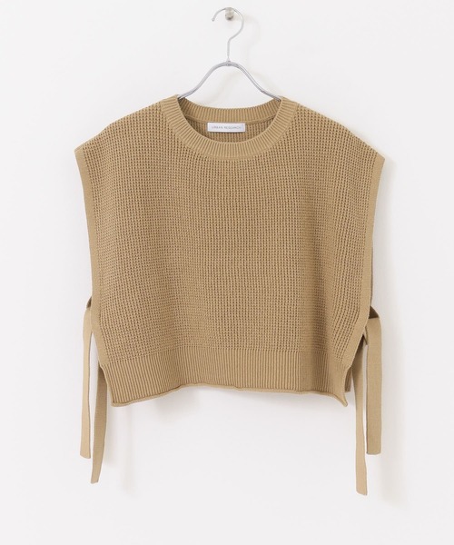 URBAN RESEARCH（アーバンリサーチ）の「鹿の子編みショートニットベスト（ベスト・レディース・アイボリー/ベージュ・FREE）」の16枚目の写真
