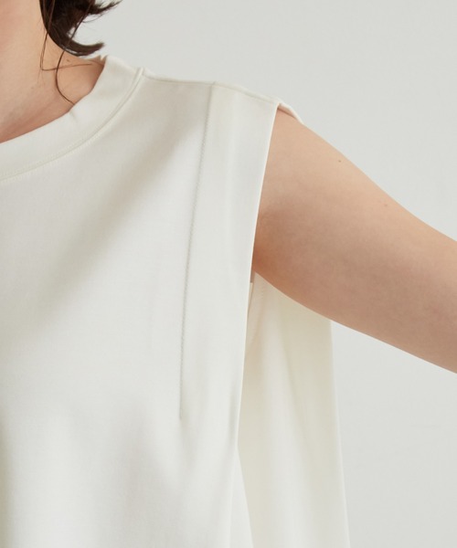 vis-`a-vis(ビサビ)の「【WEB限定】シルケットライクBOXYノースリーブTシャツ(Tシャツ/カットソー・レディース・ブラック/ベージュ/ライトグリーン/ホワイト系その他・FREE)」の18枚目の写真