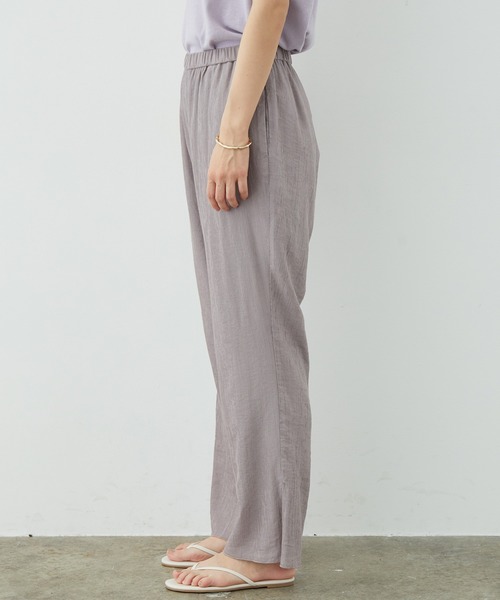 SALON adam et rope'（サロン アダム エ ロペ）の「【WEB限定カラー】シャイニーストライプリラックスパンツ（その他パンツ・レディース・ライトグリーン/グレー/ブラック・FREE）」の14枚目の写真