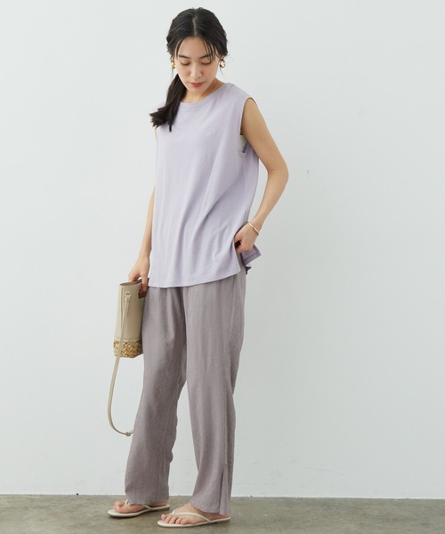 SALON adam et rope'（サロン アダム エ ロペ）の「【WEB限定カラー】シャイニーストライプリラックスパンツ（その他パンツ・レディース・ライトグリーン/グレー/ブラック・FREE）」の9枚目の写真