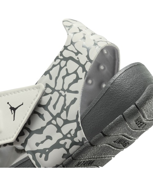 JORDAN BRAND（ジョーダンブランド）の「ジョーダン フレア キッズシューズ / Jordan Flare Little Kids’ Shoes＜17-22cm 展開＞（サンダル・キッズ・ピンク系その他/レッド/ブラック/クリーム/ゴールド/エメラルド/ホワイト・17/18/19/20/21/22）」の14枚目の写真