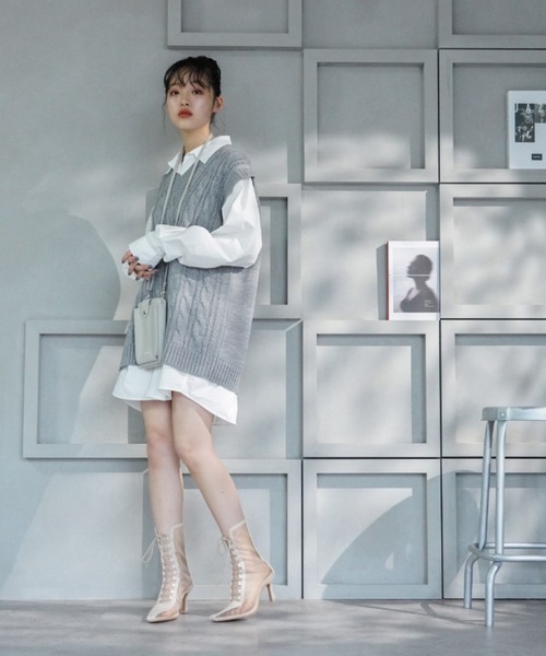 VIVIAN（ヴィヴィアン）の「スクエアトゥチュールレースアップブーツ ZOZOTOWN限定商品（ブーツ・レディース・ブラック/ピンクベージュ/ベージュ・L/S/M/LL）」の15枚目の写真