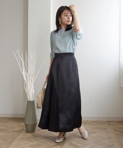 HER CLOSET（ハークローゼット）の「【TwentyThree】シワ加工サテンフレアスカート（スカート・レディース・ブラック/アッシュブラウン/グリーン・FREE）」の18枚目の写真