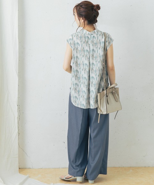 URBAN RESEARCH ROSSO WOMEN（アーバンリサーチ　ロッソ）の「マーブルプリントブラウス（シャツ/ブラウス・レディース・ベージュ/ブルー・FREE）」の6枚目の写真