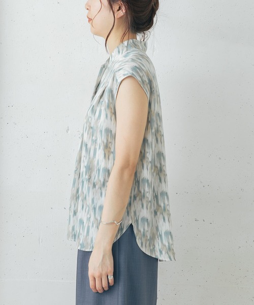 URBAN RESEARCH ROSSO WOMEN（アーバンリサーチ　ロッソ）の「マーブルプリントブラウス（シャツ/ブラウス・レディース・ベージュ/ブルー・FREE）」の12枚目の写真