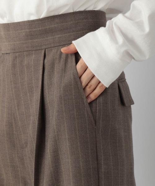 LOWRYS FARM（ローリーズファーム）の「ハイウエストワイドパンツ　214873（デニムパンツ・レディース・ブラウン/グレー・LARGE/MEDIUM）」の8枚目の写真