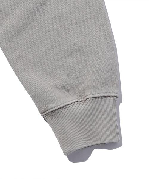 STAMPD(スタンプド)の「<STAMPD> EMPTY WAVE HOOD/パーカー(パーカー・メンズ・グレー・M/L/XL)」の5枚目の写真