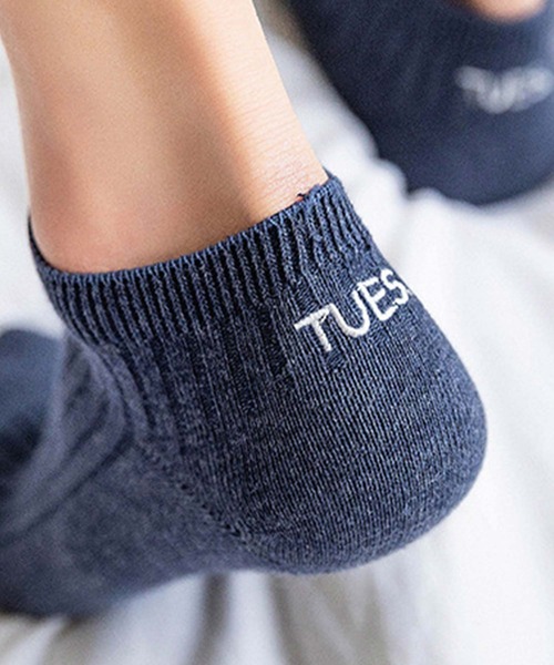 「kakko」（カッコ）の「メンズ １weekロゴ スニーカーソックス 7足セット（ソックス/靴下・メンズ・マルチ・FREE）」の2枚目の写真