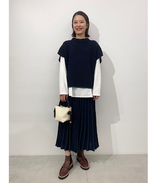 ZUCCa(ズッカ)の「サイドゴアローファーブーツ/シューズ(ブーツ・レディース・ホワイト/ブラック/ブラウン・M size/L size/S size)」の6枚目の写真