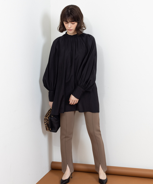 Rouge vif(ルージュヴィフ)の「バックデザインブラウス(シャツ/ブラウス・レディース・ホワイト/ブラック/サックスブルー/ピンク・フリー)」の11枚目の写真