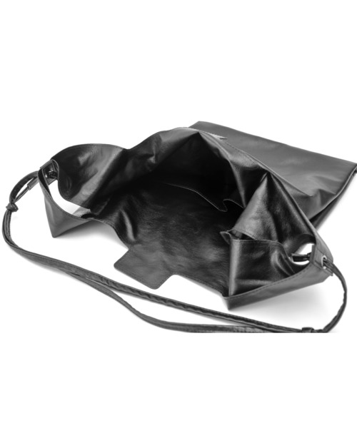 DEVICE+(デバイスプラス)の「DEVICE+ フェイクレザー シンプル ショッパー トート ショルダーバッグ(ショルダーバッグ・レディース・ブラック・FREE)」の22枚目の写真