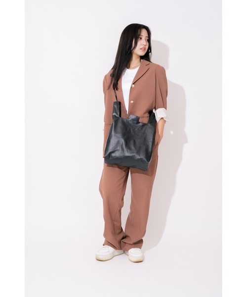 DEVICE+(デバイスプラス)の「DEVICE+ フェイクレザー シンプル ショッパー トート ショルダーバッグ(ショルダーバッグ・レディース・ブラック・FREE)」の15枚目の写真