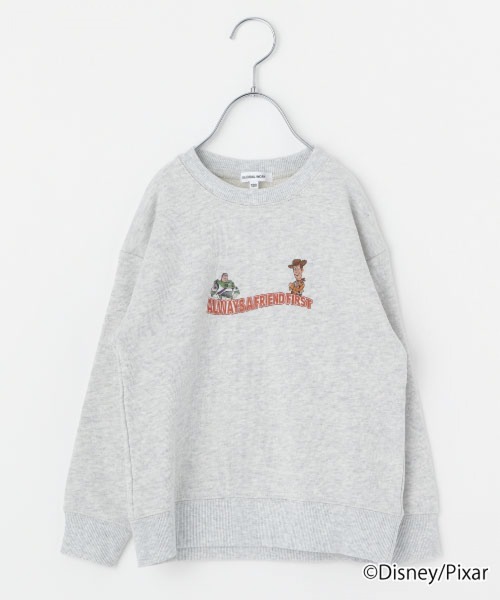 GLOBAL WORK（グローバルワーク）の「キッズ/Disney/クルースウェット/218333（スウェット・キッズ・ホワイト/ライトピンク/ネイビー/グレー系その他7/チャコールグレー/ピンク系その他3/ホワイト系その他2/グレー/オフホワイト/スカイブルー/グレー系その他6・140cm/110cm/150cm/130cm/100cm/120cm/160cm）」の5枚目の写真