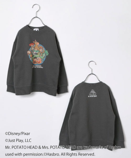 GLOBAL WORK（グローバルワーク）の「キッズ/Disney/クルースウェット/218333（スウェット・キッズ・ホワイト/ライトピンク/ネイビー/グレー系その他7/チャコールグレー/ピンク系その他3/ホワイト系その他2/グレー/オフホワイト/スカイブルー/グレー系その他6・140cm/110cm/150cm/130cm/100cm/120cm/160cm）」の4枚目の写真