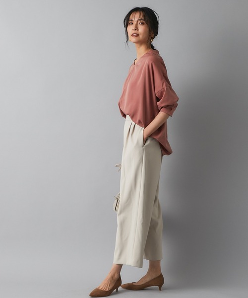 RIVE DROITE(リヴドロワ)の「細見えもキレイ見えも叶う センタープレスクロップドパンツ(その他パンツ・レディース・ブラック/ベージュ・38/36)」の12枚目の写真