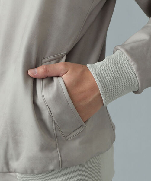 BRILLA per il gusto（ブリッラペルイルグースト）の「1piu1uguale3 × Brilla per il gusto / 別注  ジャージ ハイネック パーカ（パーカー・メンズ・ベージュ/ブラック・3/5/4）」の14枚目の写真