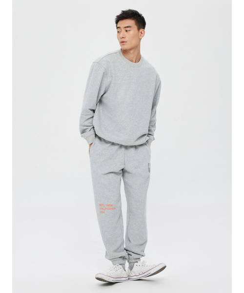 GAP（ギャップ）の「イージー クルーネック スウェットトレーナー (ユニセックス)（スウェット・メンズ・ブラック/ブラウン/グレー/イエロー/ブルー/ブルー系その他・S/M/L/XL/XS/XXS）」の22枚目の写真