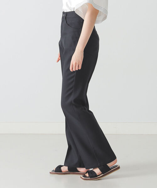 BEAMS LIGHTS(ビームスライツ)の「BEAMS LIGHTS / ツイル ストレッチ フレアパンツ(その他パンツ・レディース・ブラック/ブラウン系その他3・38/36)」の5枚目の写真