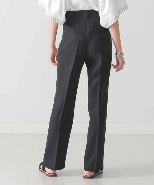 BEAMS LIGHTS(ビームスライツ)の「BEAMS LIGHTS / ツイル ストレッチ フレアパンツ(その他パンツ・レディース・ブラック/ブラウン系その他3・38/36)」の4枚目の写真