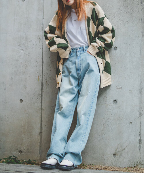 Oriens JOURNAL STANDARD（オリエンス ジャーナルスタンダード）の「ダイヤモンドニットカーディガン（カーディガン/ボレロ・レディース・ブラック/ナチュラル/ブルー・MEDIUM/LARGE）」の6枚目の写真