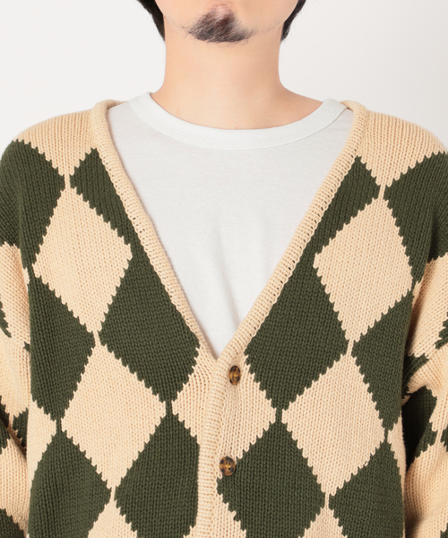 Oriens JOURNAL STANDARD（オリエンス ジャーナルスタンダード）の「ダイヤモンドニットカーディガン（カーディガン/ボレロ・レディース・ブラック/ナチュラル/ブルー・MEDIUM/LARGE）」の20枚目の写真