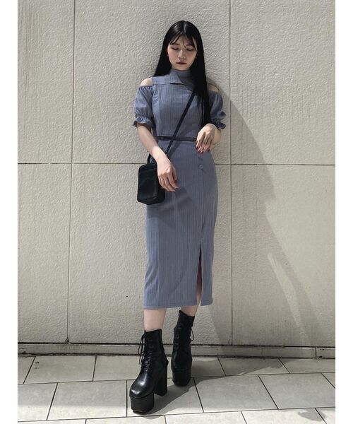 EATME（イートミー）の「2WAYショートリブTOP（セットアップ可能）（Tシャツ/カットソー・レディース・ブラック/ブルー/ベージュ・FREE）」の4枚目の写真