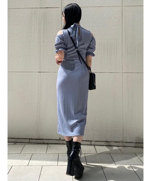 EATME（イートミー）の「2WAYショートリブTOP（セットアップ可能）（Tシャツ/カットソー・レディース・ブラック/ブルー/ベージュ・FREE）」の6枚目の写真