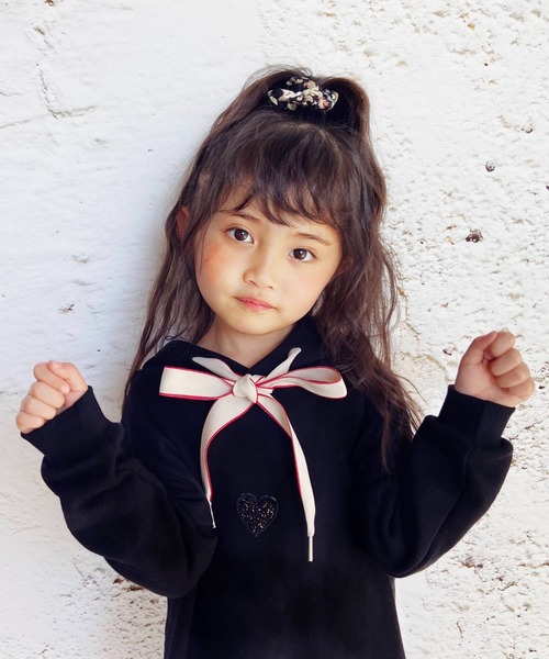 Rora（ローラ）の「スウェット パーカー チュニック（パーカー・キッズ・ブラック・120cm/130cm/140cm）」の9枚目の写真