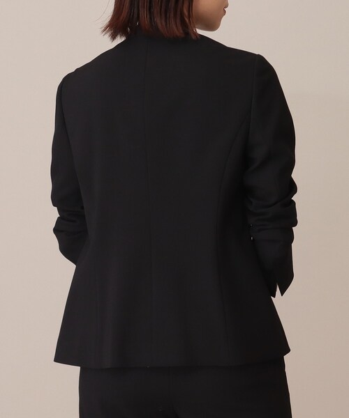 UNTITLED(アンタイトル)の「◆カロスウーステッド ノーカラージャケット【マシンウォッシャブル】(ノーカラージャケット・レディース・ブラック/ベージュ・03/04/44/02/42/01/00/48)」の17枚目の写真