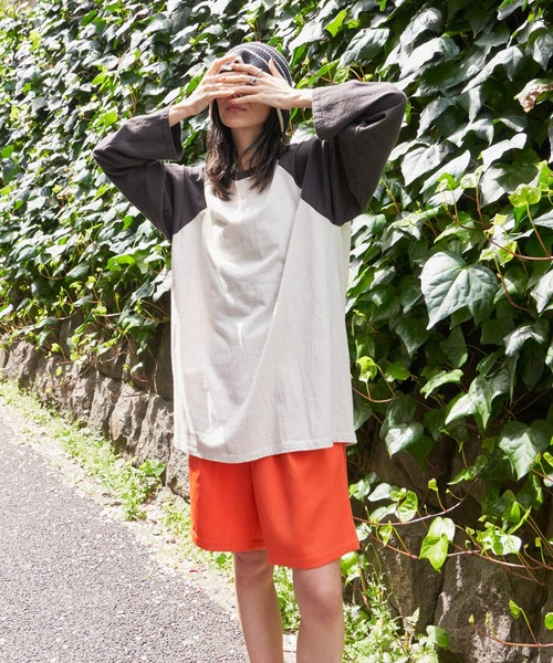 Auntie Rosa Holiday（アンティローザホリデー）の「カラータックショートパンツ / サイズ展開あり（その他パンツ・レディース・ブラック/オレンジ/アイボリー・SMALL/MEDIUM）」の12枚目の写真