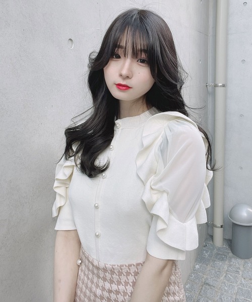 TITTY&CO.（ティティーアンドコー）の「【TITTY&CO.】ボリューム袖ニットカーデトップス（カーディガン/ボレロ・レディース・アイボリー/ブラック・FREE）」の12枚目の写真