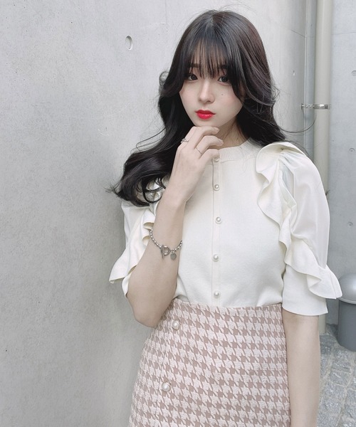 TITTY&CO.（ティティーアンドコー）の「【TITTY&CO.】ボリューム袖ニットカーデトップス（カーディガン/ボレロ・レディース・アイボリー/ブラック・FREE）」の20枚目の写真