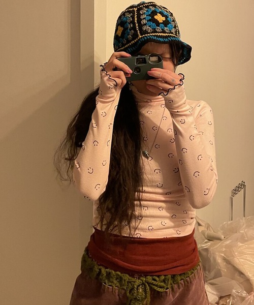 Bonjour Girl(ボンジュールガール)の「【minjiena/ミンジエナ】smile turtle neck shirts スマイルタートルネックシャツ(Tシャツ/カットソー・レディース・ホワイト/ネイビー/ピンク・FREE)」の22枚目の写真