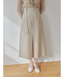 tuck design skirt
