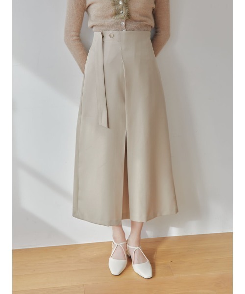 Ayla(アイラ)の「tuck design skirt(スカート・レディース・ブラック/ベージュ・FREE)」の1枚目の写真