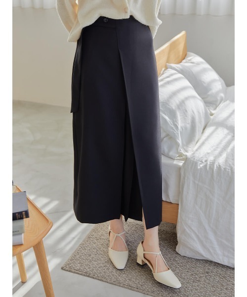 Ayla(アイラ)の「tuck design skirt(スカート・レディース・ブラック/ベージュ・FREE)」の2枚目の写真
