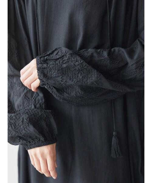 AMERICAN HOLIC（アメリカンホリック）の「袖レーススキッパーワンピース（ワンピース・レディース・ブラック・M/L）」の7枚目の写真