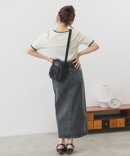 ems excite(エムズエキサイト)の「5分袖テレコカットソー(Tシャツ/カットソー・レディース・アイボリー/オフホワイト/ブラック系その他/ブラック・FREE)」の17枚目の写真