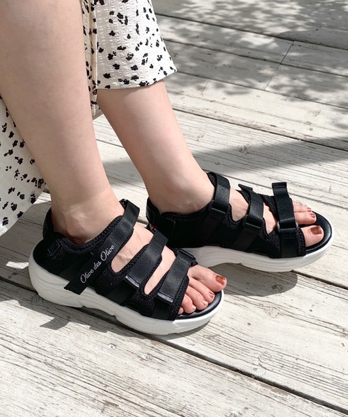 OLIVE des OLIVE（オリーブデオリーブ）の「スポーツサンダル（サンダル・レディース・ホワイト/ブラック・SMALL/MEDIUM/LARGE）」の14枚目の写真