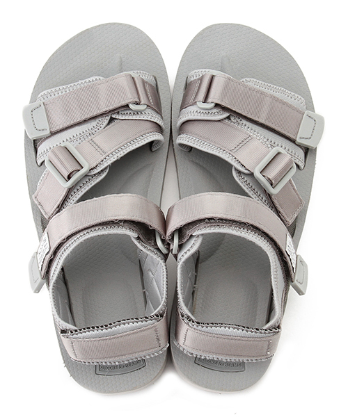 suicoke（スイコック）の「SUICOKE / 別注 KISEEｰV（サンダル・メンズ・ホワイト/グレー・10/8/9/7）」の4枚目の写真