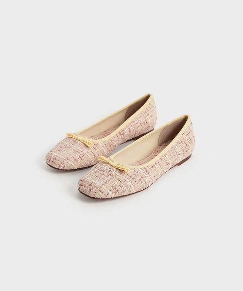 CHARLES & KEITH(チャールズ & キース)の「ボウ バレリーナパンプス / Bow Ballerina Pumps(バレエシューズ・レディース・ホワイト/ベージュ/クリーム・22.5cm/23cm/23.5cm/24.5cm/25cm/25.5cm)」の10枚目の写真
