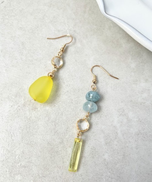 Three Four Time（ｽﾘｰﾌｫｰﾀｲﾑ）の「カラーマルチアシメピアス（ピアス（両耳用）・レディース・イエロー/ブルー/ピンク・FREE）」の18枚目の写真