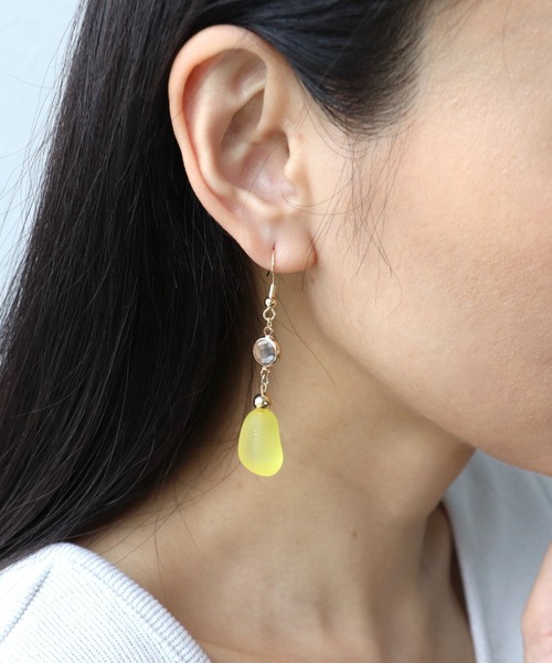 Three Four Time（ｽﾘｰﾌｫｰﾀｲﾑ）の「カラーマルチアシメピアス（ピアス（両耳用）・レディース・イエロー/ブルー/ピンク・FREE）」の9枚目の写真