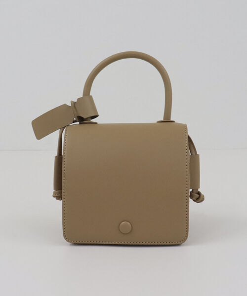 fredy emue（フレディエミュ）の「フラップワンハンドルショルダーバッグ（ショルダーバッグ・レディース・ブラック/ベージュ・FREE）」の9枚目の写真