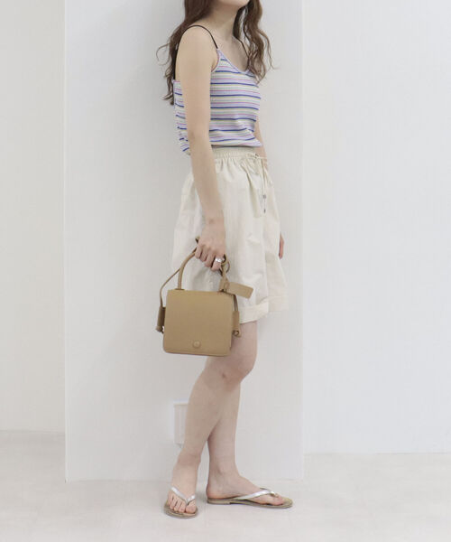 fredy emue（フレディエミュ）の「フラップワンハンドルショルダーバッグ（ショルダーバッグ・レディース・ブラック/ベージュ・FREE）」の4枚目の写真