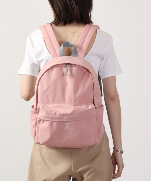 anello(アネロ)の「anello GRANDE 軽量撥水バックパック(バックパック/リュック・メンズ・ブラック/グレイッシュベージュ/ミント/ネイビー/ベージュ/スミクロ/ピンク・FREE)」の7枚目の写真