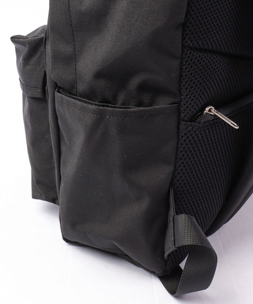 anello(アネロ)の「anello GRANDE 軽量撥水バックパック(バックパック/リュック・メンズ・ブラック/グレイッシュベージュ/ミント/ネイビー/ベージュ/スミクロ/ピンク・FREE)」の14枚目の写真