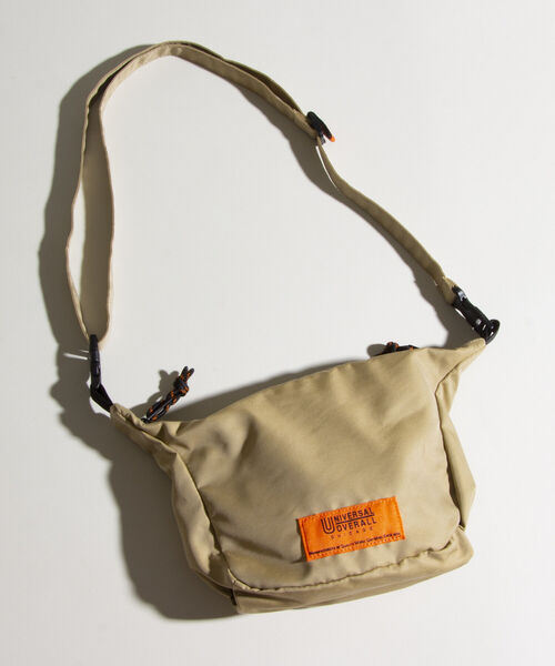 UNIVERSAL OVERALL（ユニバーサルオーバーオール）の「【UNIVERSAL OVERALL / ユニバーサルオーバーオール】3WAYショルダーバッグ（ショルダーバッグ・メンズ・ブラック/ベージュ/オリーブ・FREE）」の2枚目の写真