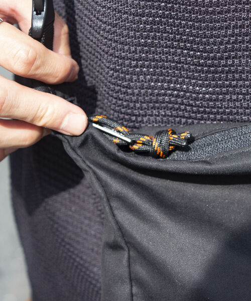 UNIVERSAL OVERALL（ユニバーサルオーバーオール）の「【UNIVERSAL OVERALL / ユニバーサルオーバーオール】3WAYショルダーバッグ（ショルダーバッグ・メンズ・ブラック/ベージュ/オリーブ・FREE）」の22枚目の写真